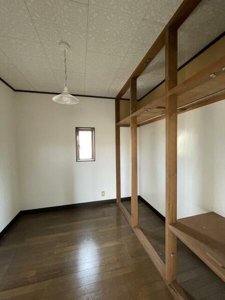 detached 埼玉県秩父郡長瀞町大字岩田

地図を見る