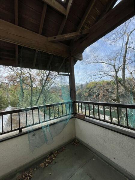 detached 埼玉県秩父郡長瀞町大字岩田

地図を見る