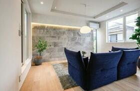 東京都世田谷区世田谷1丁目