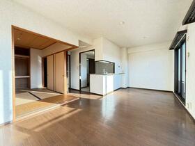 ネオハイツ船橋薬園台公園