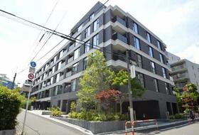 ブランズ神楽坂