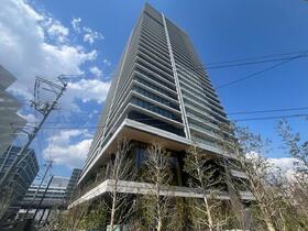 Ｂｒｉｌｌｉａ　Ｔｏｗｅｒ　箕面船場　ＴＯＰ　ＯＦ　ＴＨＥ　ＨＩＬＬ（
