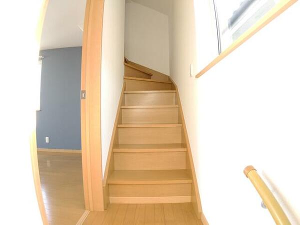 detached 埼玉県児玉郡上里町大字七本木

地図を見る