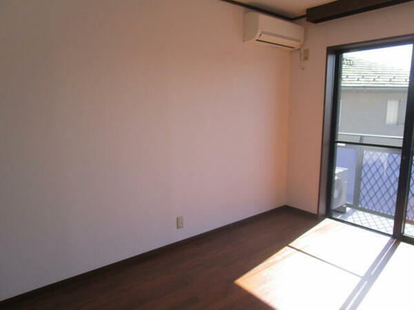 apartment 栃木県鹿沼市緑町３丁目
地図を見る