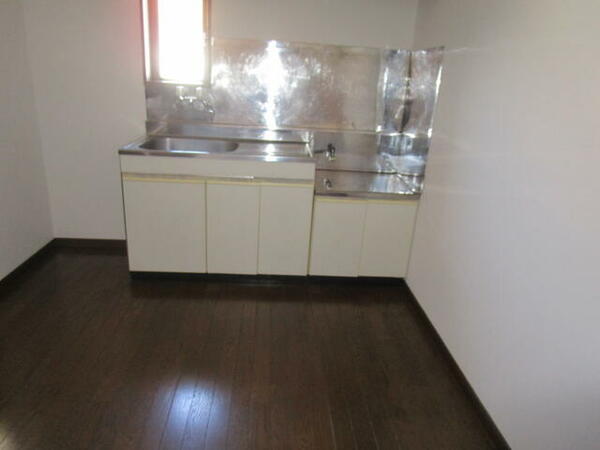 apartment 栃木県鹿沼市緑町３丁目
地図を見る