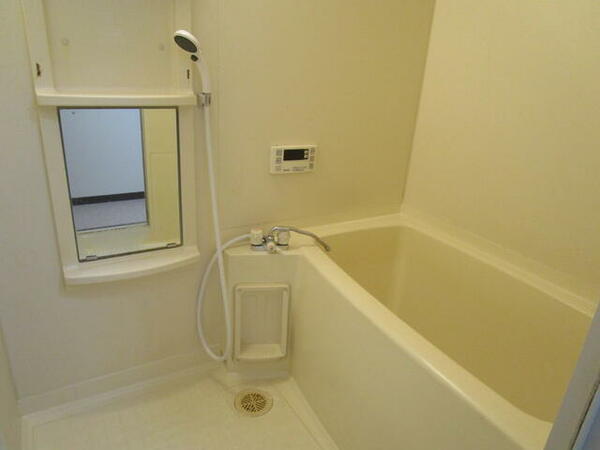 apartment 栃木県鹿沼市緑町３丁目
地図を見る