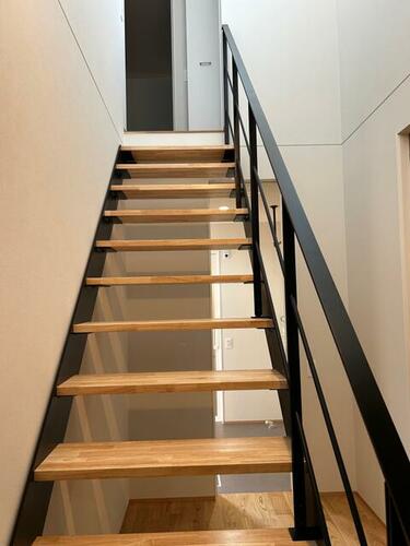 detached 山梨県笛吹市御坂町成田