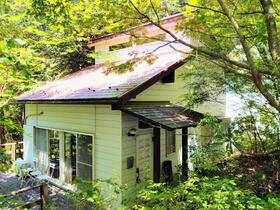 山梨県北杜市小淵沢町