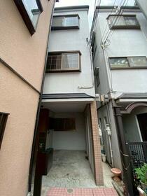 大阪府寝屋川市北大利町