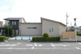 富山県高岡市能町南１丁目