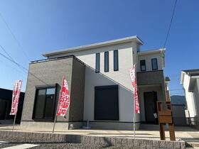 佐賀県小城市三日月町長神田