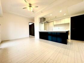 北海道札幌市白石区東札幌六条２丁目