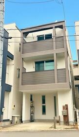 東京都荒川区荒川８丁目