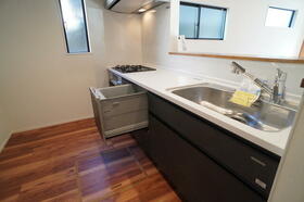 福岡県福岡市早良区小田部３丁目