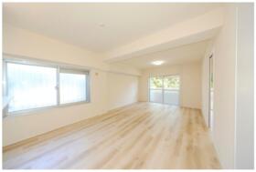 コスモハイツ小阪