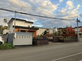 北海道札幌市豊平区福住三条１丁目