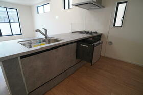 福岡県福岡市西区小戸３丁目