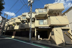 東京都世田谷区赤堤４丁目