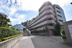 埼玉県朝霞市膝折町４丁目