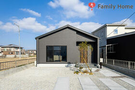 香川県高松市仏生山町甲