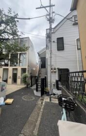 東京都目黒区上目黒３丁目