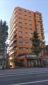 東京都文京区本駒込２丁目