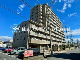 三重県四日市市芝田1丁目