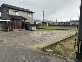 富山県高岡市羽広１丁目