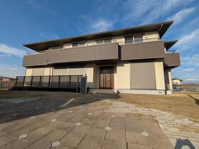 山梨県笛吹市石和町唐柏