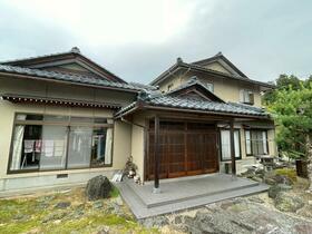 福井県吉田郡永平寺町松岡越坂２丁目