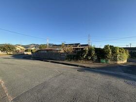 福岡県北九州市八幡西区上香月１丁目