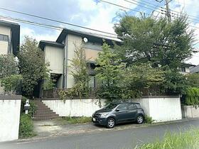 東京都町田市広袴