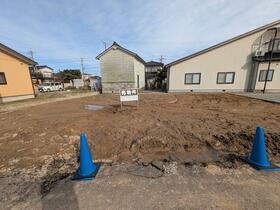 石川県能美市佐野町