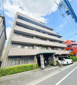 東京都渋谷区西原１丁目