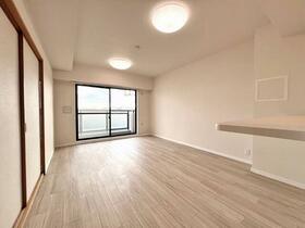 埼玉県さいたま市中央区本町東５丁目