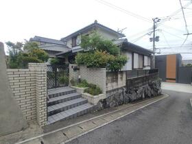 福岡県中間市中間３丁目