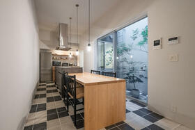 東京都渋谷区上原３丁目