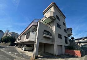 エメラルドマンション大里