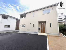 福岡県北九州市小倉南区長行東２丁目