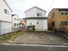 福岡県筑紫野市岡田３丁目