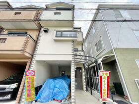 大阪府寝屋川市豊野町