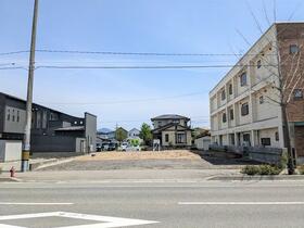 秋田県秋田市泉中央４丁目