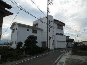 徳島県阿波市土成町土成字実安