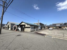 福井県福井市新田塚２丁目