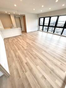 京都府京都市上京区新町通今出川下る元新在家町