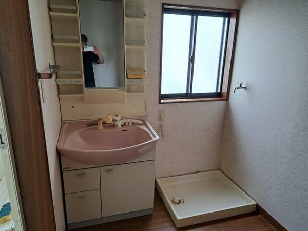 detached 栃木県下都賀郡野木町大字友沼
地図を見る