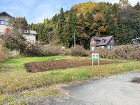 岩手県滝沢市大沢箸木平
