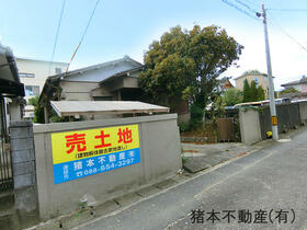 徳島県徳島市中前川町１丁目