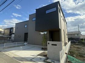 埼玉県桶川市大字下日出谷