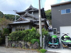 愛媛県宇和島市吉田町立間尻